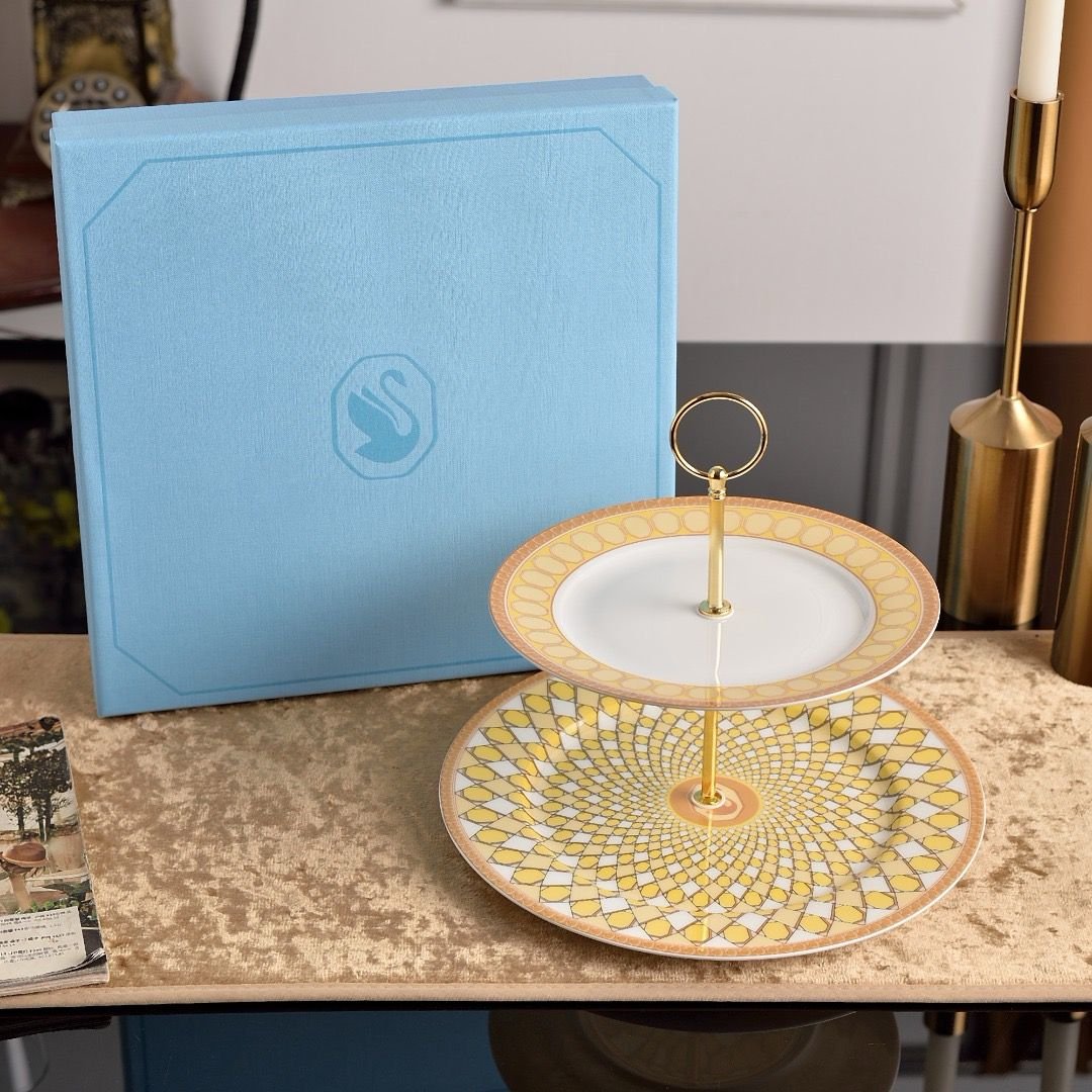 Swarovski dessert stand - Image 4 of 5